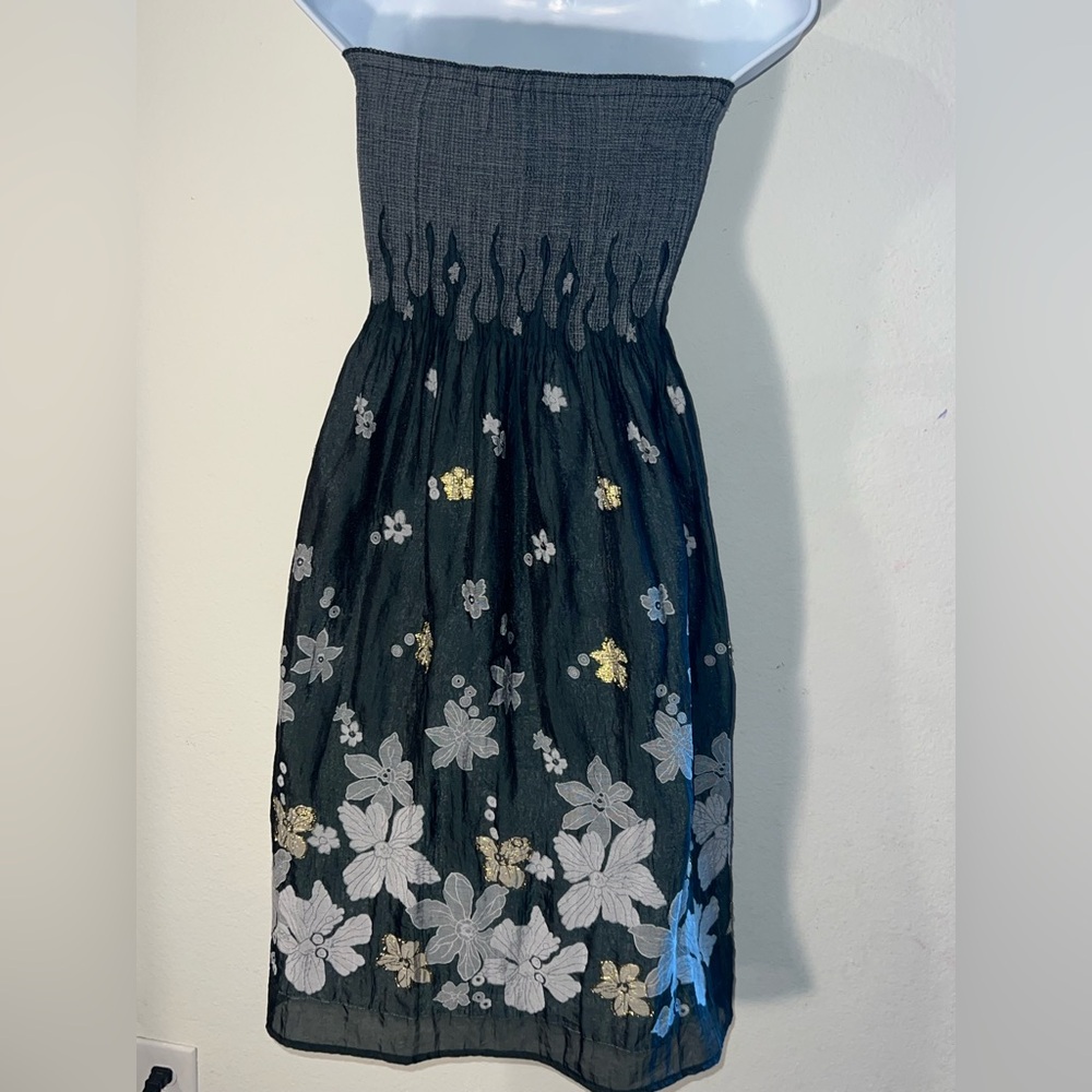 Elegant Black and Gold Dress